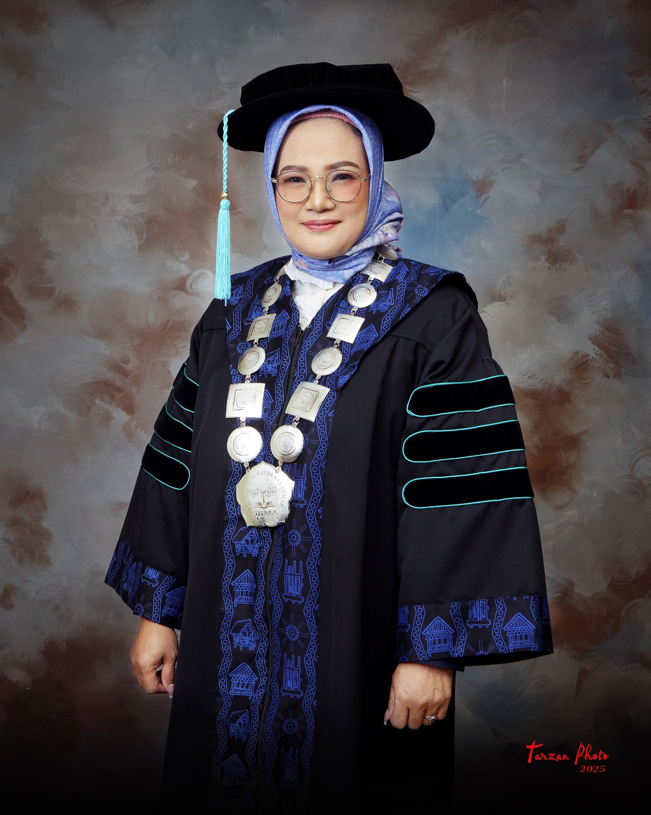 Foto Dr. Eneng Humaeroh