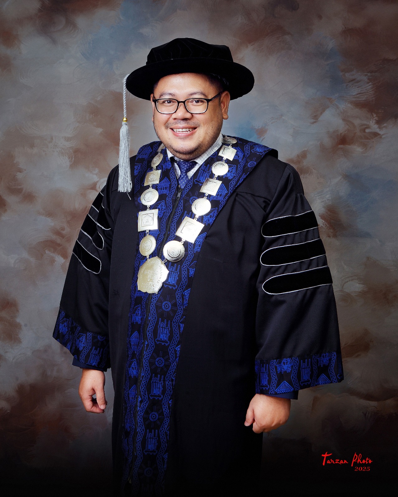 Foto Dr. Asep Sahrudin